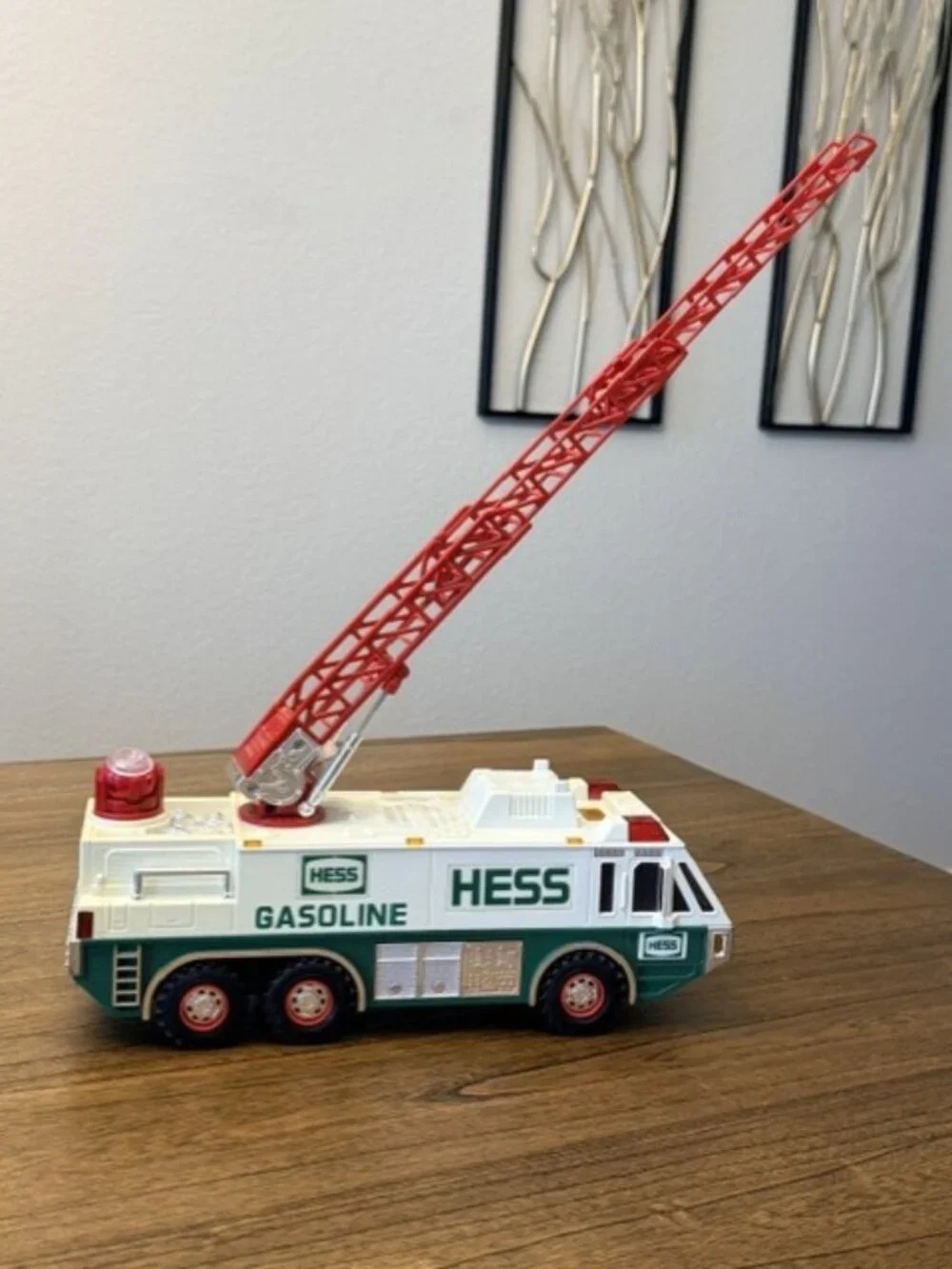 Vintage 1996 HESS Gasoline Firetruck with Extendable Ladder - Collectible Toy